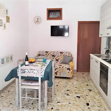 S'accomodassi - Tra Citta E Mare *